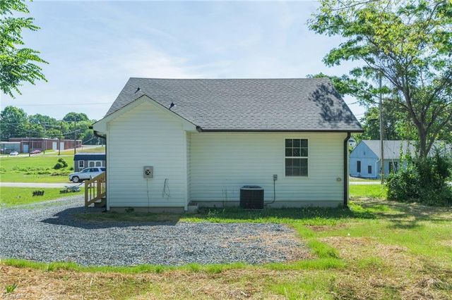 710 Dalton Street, Reidsville, NC 27320