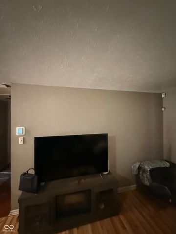 2244 N Bolton Avenue, Indianapolis, IN 46218