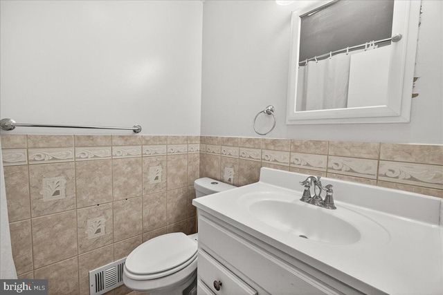 13016 TURKEY BRANCH PKWY, Rockville, MD 20853