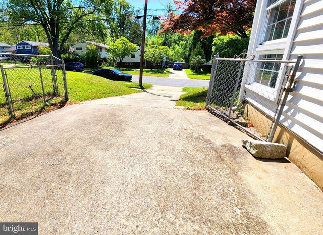 13016 TURKEY BRANCH PKWY, Rockville, MD 20853