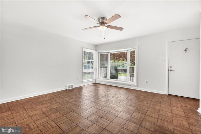 13016 TURKEY BRANCH PKWY, Rockville, MD 20853