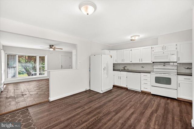 13016 TURKEY BRANCH PKWY, Rockville, MD 20853