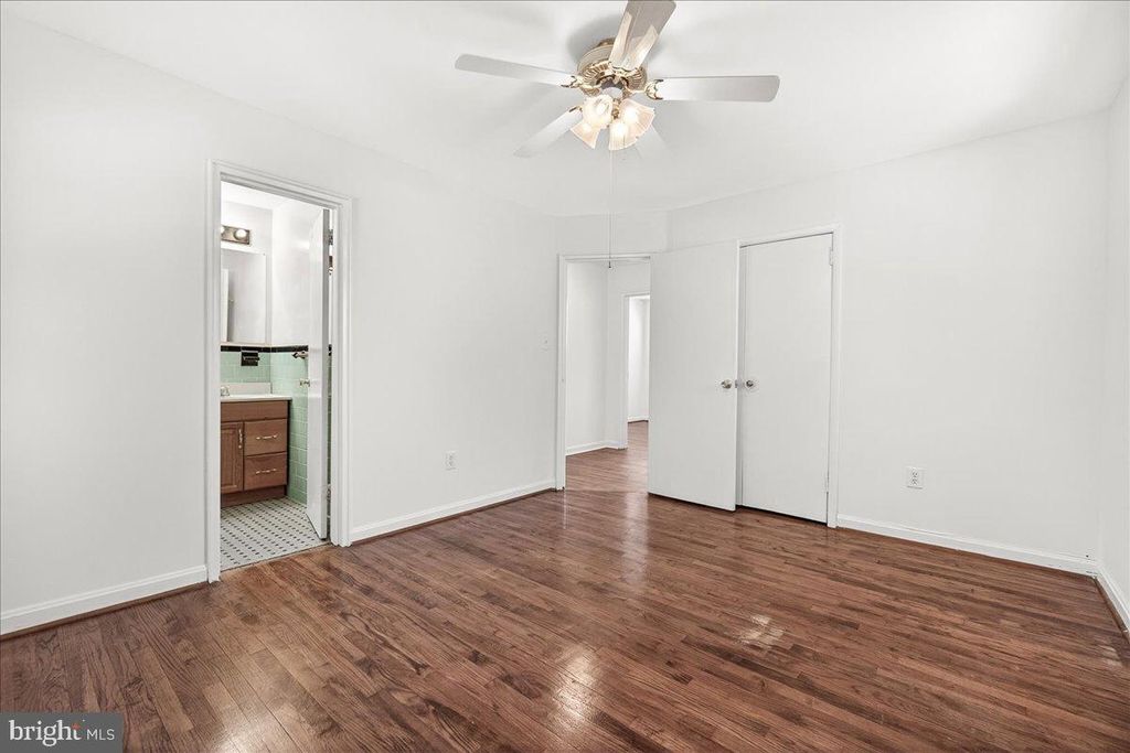 Image 15 of property listing at 13016 TURKEY BRANCH PKWY, Rockville, MD 20853
