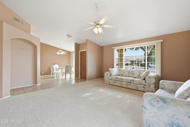 10776 W RUNION Drive, Peoria, AZ 85373