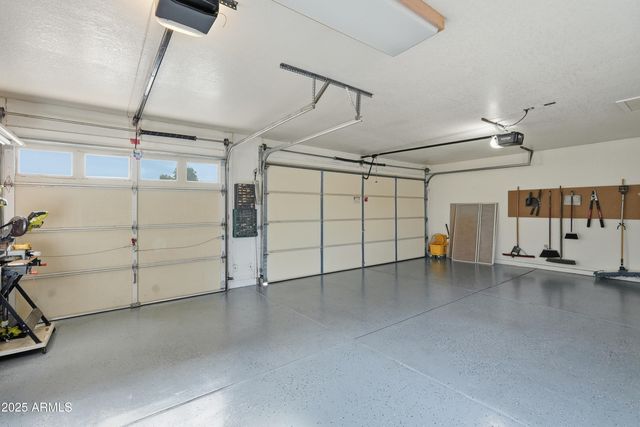 10776 W RUNION Drive, Peoria, AZ 85373