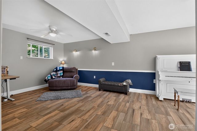 5696 E Collins Road, Port Orchard, WA 98366
