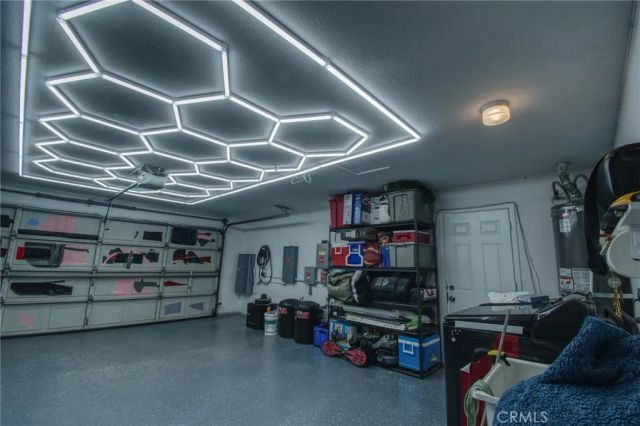 9839 9839 Warwick DR, Desert Hot Springs, CA 92240