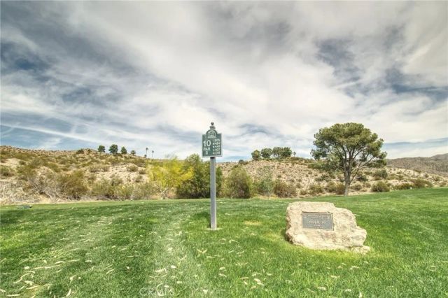 9839 9839 Warwick DR, Desert Hot Springs, CA 92240