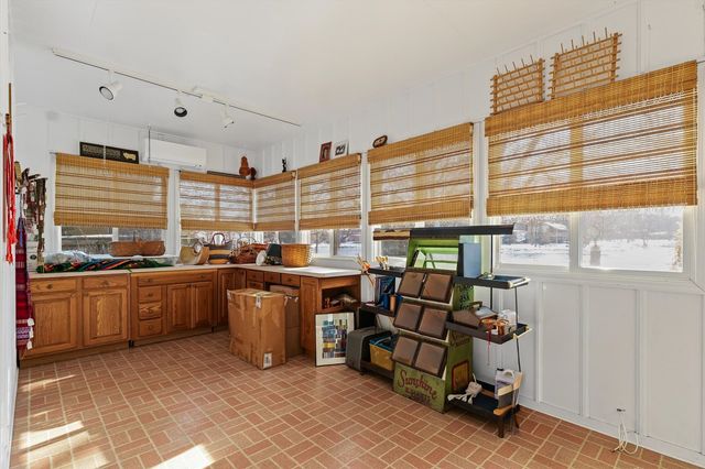 3 Lake Park Road, Champaign, IL 61822