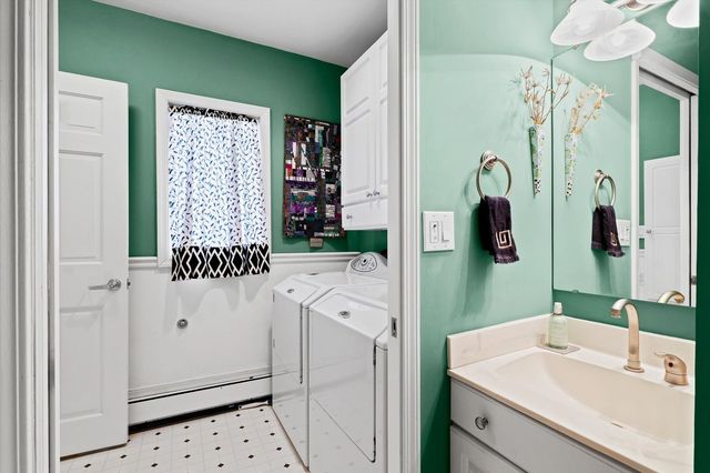 3 Lake Park Road, Champaign, IL 61822