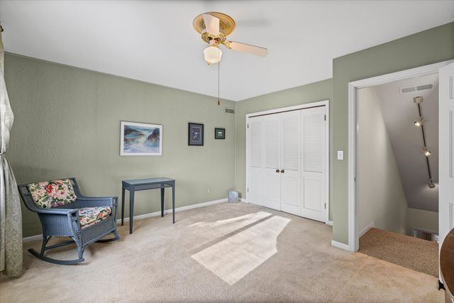 3 Lake Park Road, Champaign, IL 61822