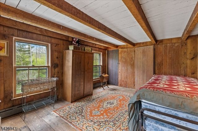 685 Woodglen Rd, Lebanon Twp., NJ 08826