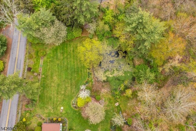 685 Woodglen Rd, Lebanon Twp., NJ 08826