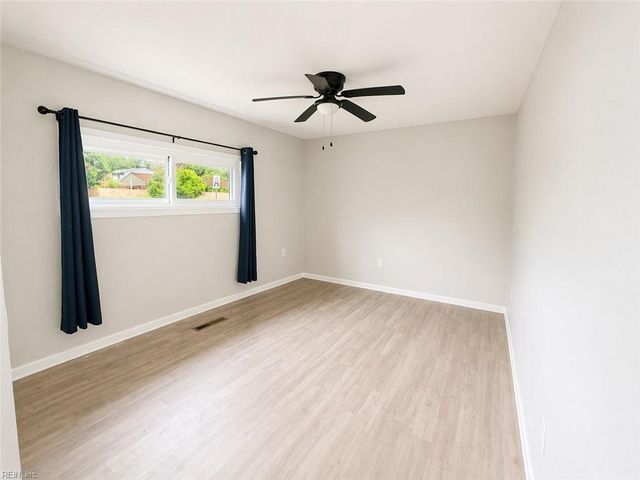 3549 Silina DR, Virginia Beach, VA 23452