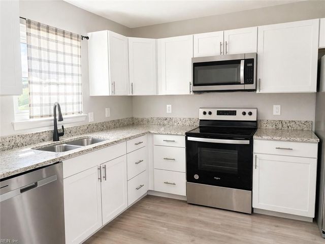 3549 Silina DR, Virginia Beach, VA 23452