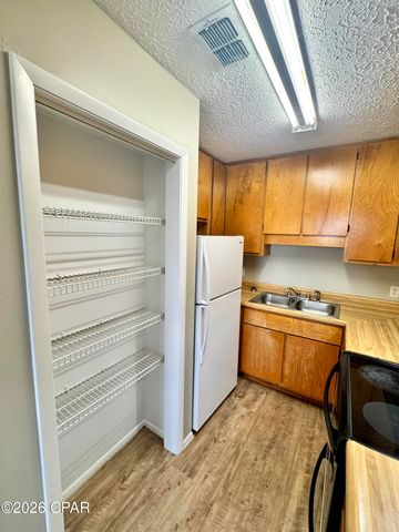 7718 FL-22 C, Panama City, FL 32404