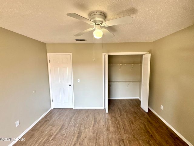 7718 FL-22 C, Panama City, FL 32404