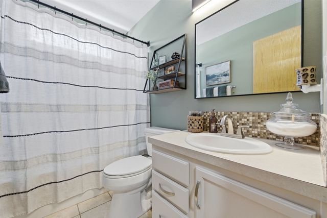 2613 N Parkdale Ct., Wichita, KS 67205