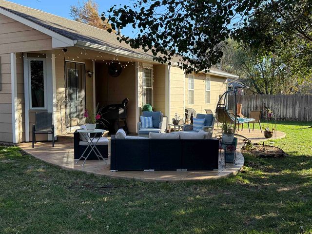 2613 N Parkdale Ct., Wichita, KS 67205