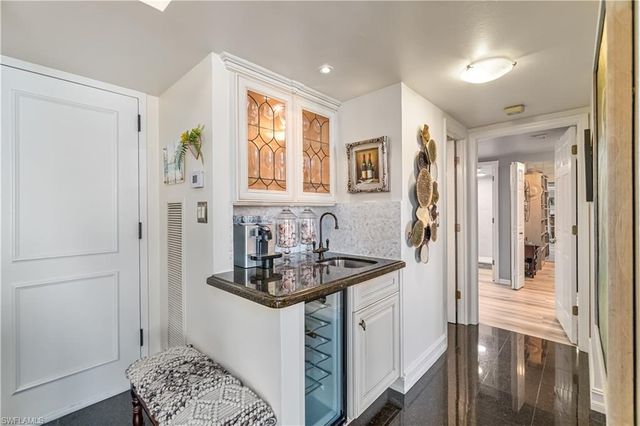 3115 Gulf Shore BLVD N # 701S, Naples, FL 34103