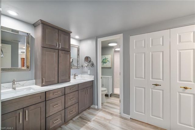 3115 Gulf Shore BLVD N # 701S, Naples, FL 34103