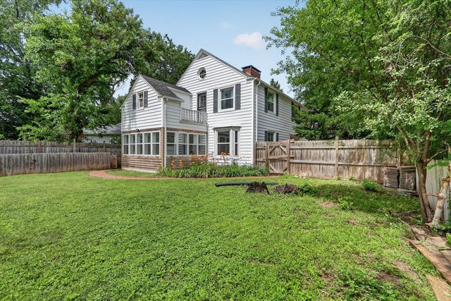 724 Reynolds Street, Rockford, IL 61103