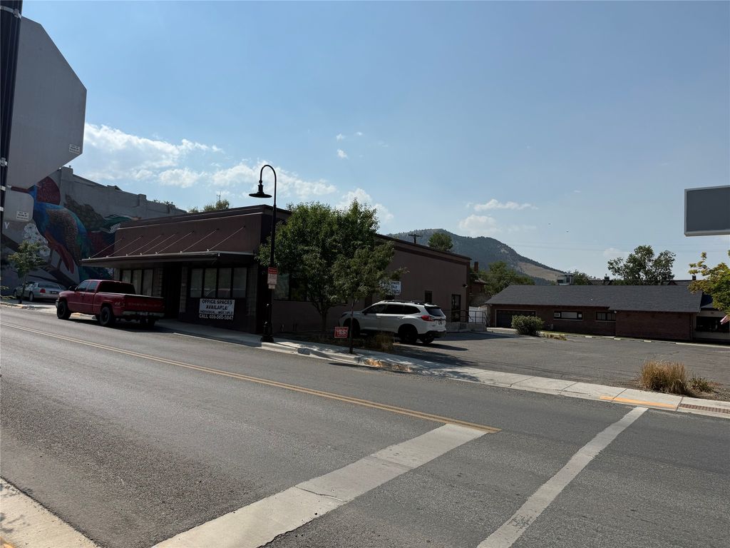 212 N Rodney Street, Helena, MT 59601 photo 2