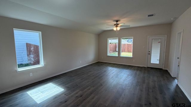 3013 Hidden Valley Drive, Lindale, TX 75706