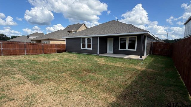 3013 Hidden Valley Drive, Lindale, TX 75706