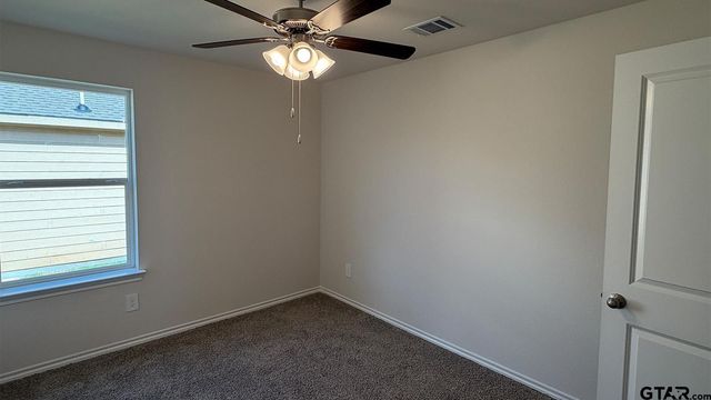 3013 Hidden Valley Drive, Lindale, TX 75706