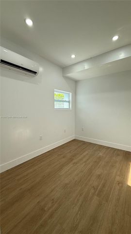 211 SW 10th Ave 2, Miami, FL 33130