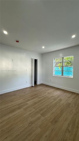 211 SW 10th Ave 2, Miami, FL 33130