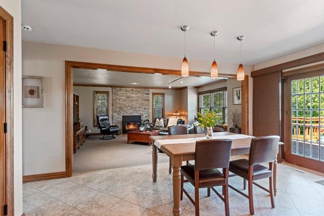 2861 CROSSHAVEN AVENUE, Green Bay, WI 54313