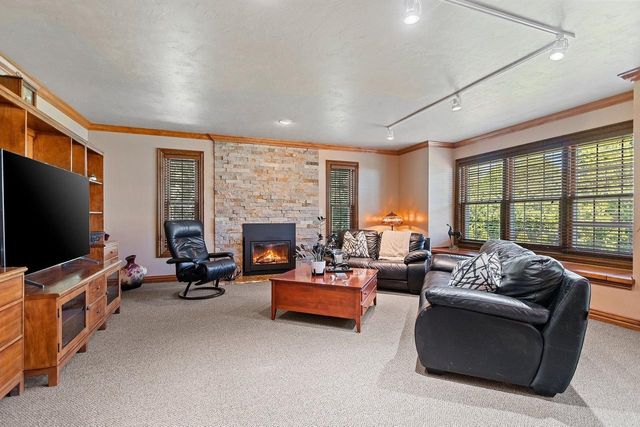 2861 CROSSHAVEN AVENUE, Green Bay, WI 54313