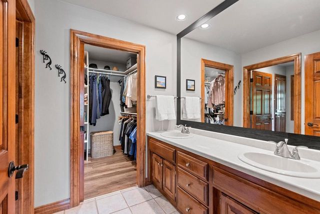 2861 CROSSHAVEN AVENUE, Green Bay, WI 54313