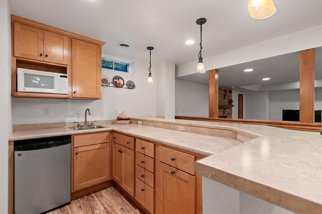 2861 CROSSHAVEN AVENUE, Green Bay, WI 54313