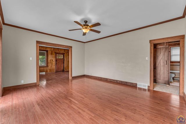 1830 NW Tyler ST, Topeka, KS 66608