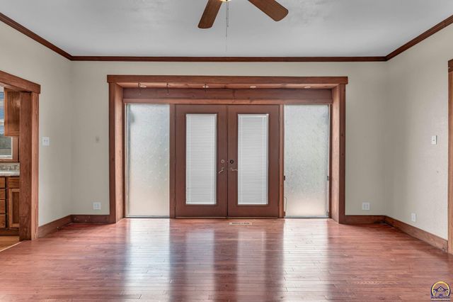 1830 NW Tyler ST, Topeka, KS 66608