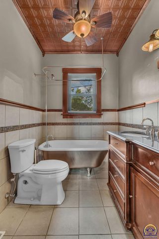 1830 NW Tyler ST, Topeka, KS 66608