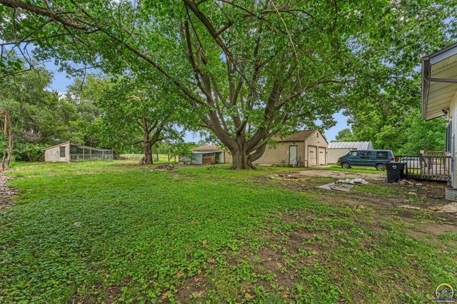 1830 NW Tyler ST, Topeka, KS 66608