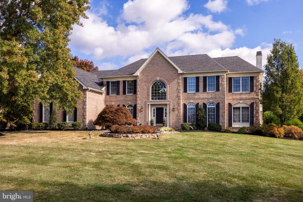 2068 SILVERWOOD DR, NEWTOWN, PA 18940 — photo 3