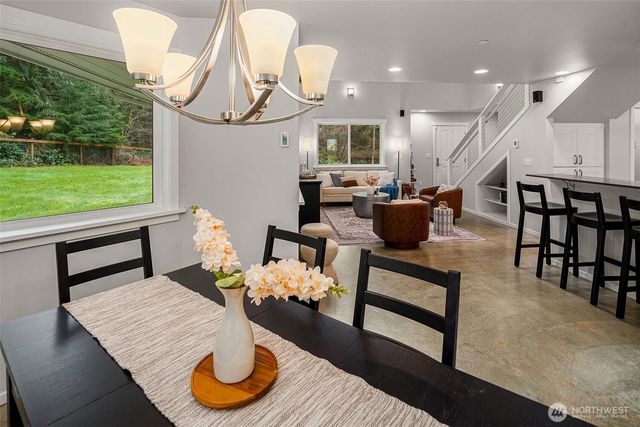 27820 140th Avenue SW, Vashon, WA 98070