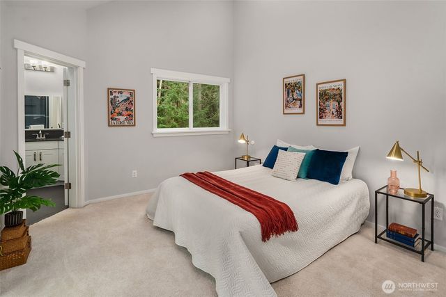 27820 140th Avenue SW, Vashon, WA 98070