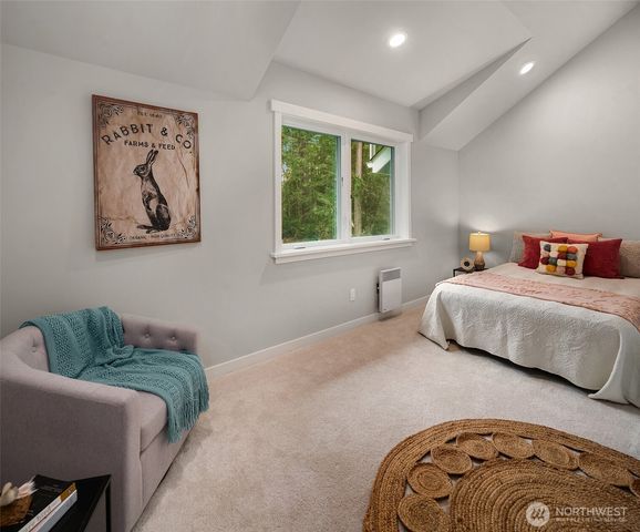 27820 140th Avenue SW, Vashon, WA 98070