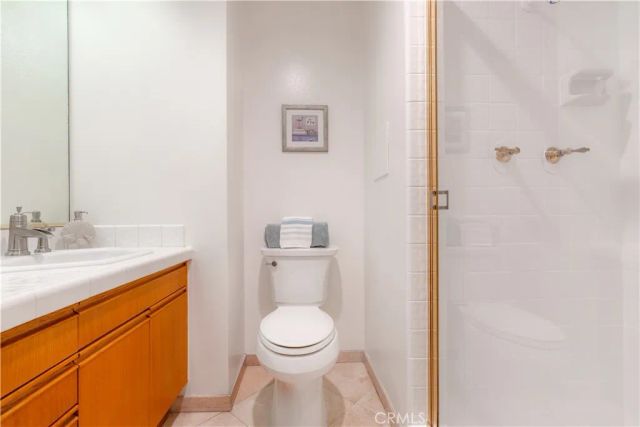 1310 E Ocean 401, Long Beach, CA 90802