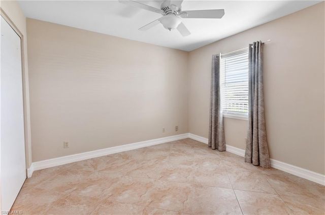 829 Elkcam CIR 2-208, Marco Island, FL 34145