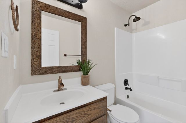 4352 Sierra Blanca, Santa Fe, NM 87507