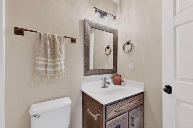 4352 Sierra Blanca, Santa Fe, NM 87507