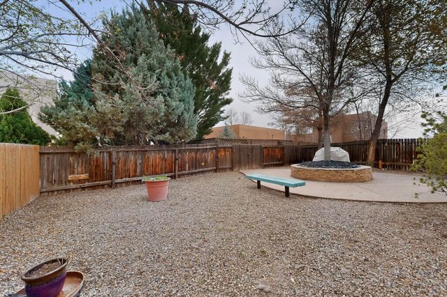 4352 Sierra Blanca, Santa Fe, NM 87507