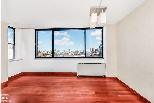 386 Columbus Ave Apt 17A 18A, New York City, NY 10024